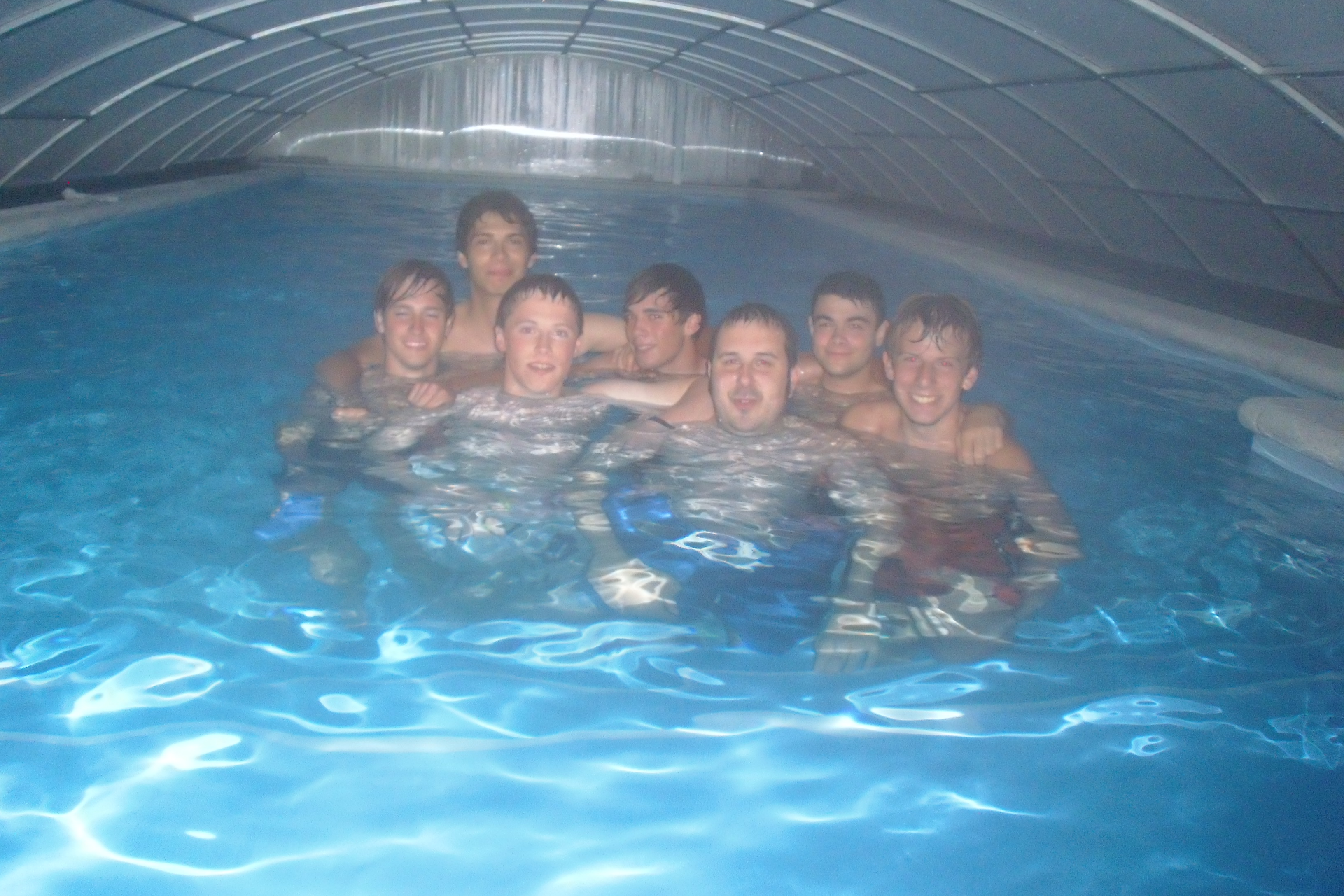 poolparty09 poolparty09